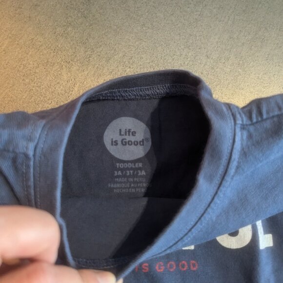 Life Is Good Holiday Long-sleeve Ts - Picture 6 of 7